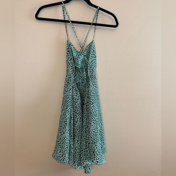 SHEIN VCAY Ditsy Floral Crisscross Tie Backless Cami Dress - Picture 4 of 5